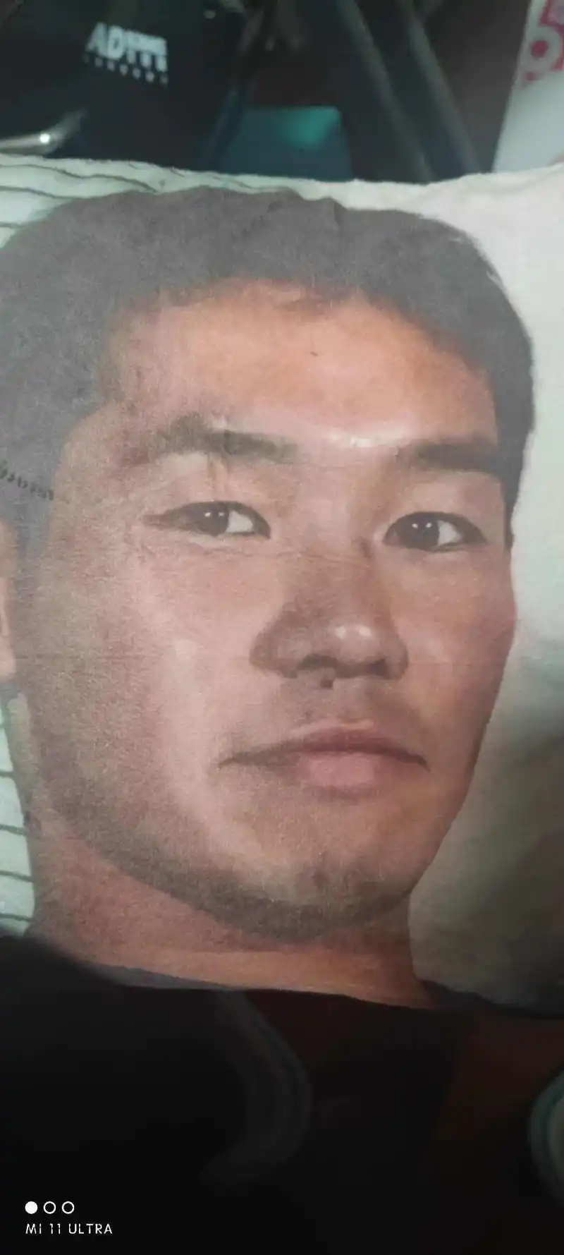 臭死了