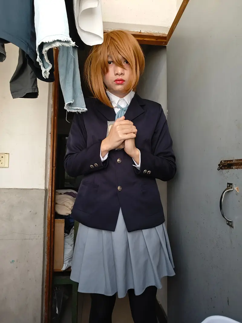 女装