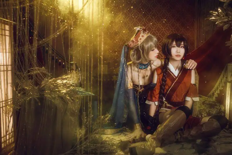 动漫专区,COSPLAY,洛天依,乐正绫