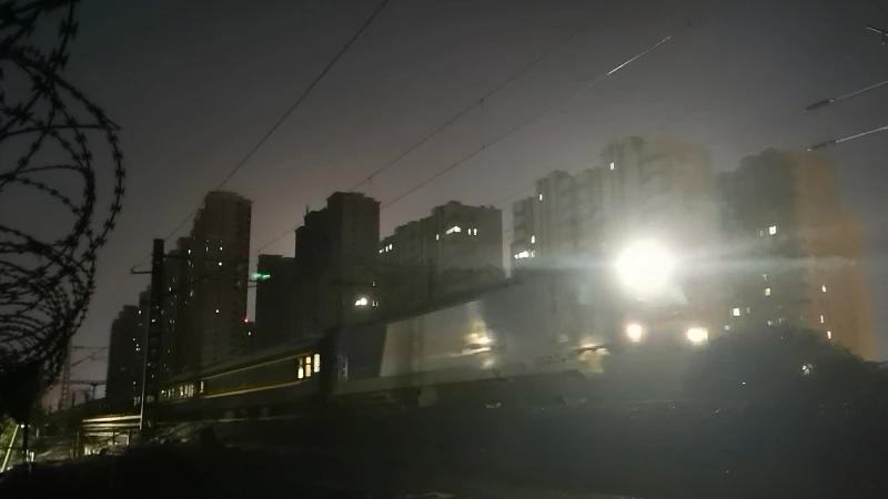 K2285次 长春-昆明 HXD3C