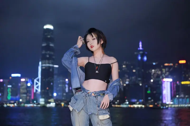 【in HK】love me if you can
