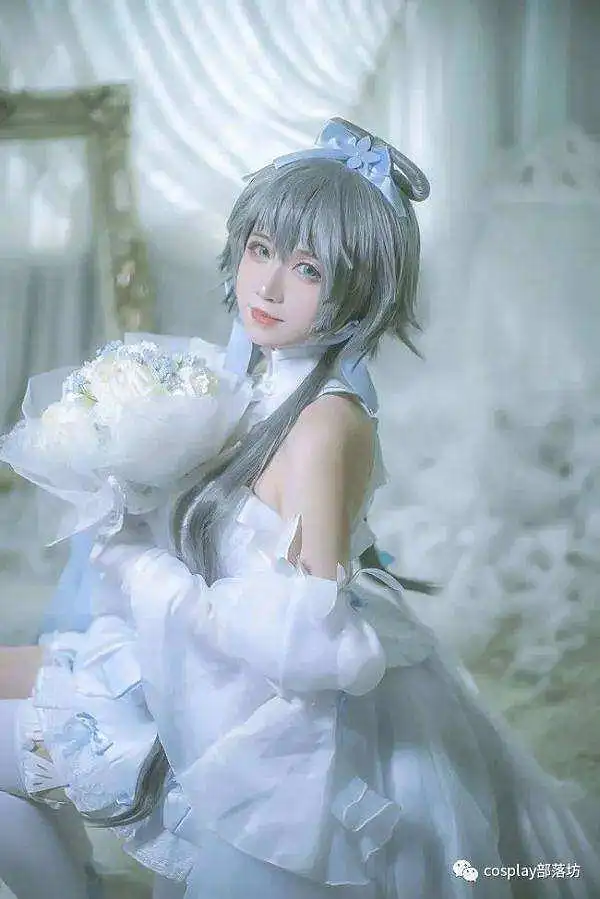 动漫专区,COSPLAY,美女,洛天依