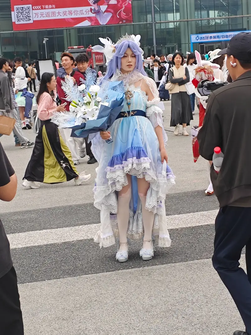 漫展,世界线
