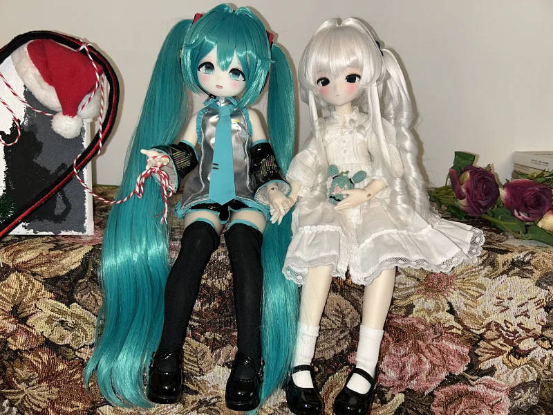 春日野穹,初音未来