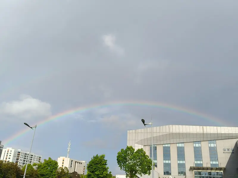 军训的天（双彩虹🌈）