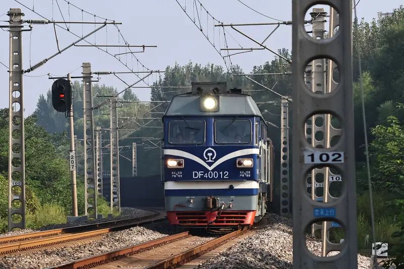 火车,DF4C