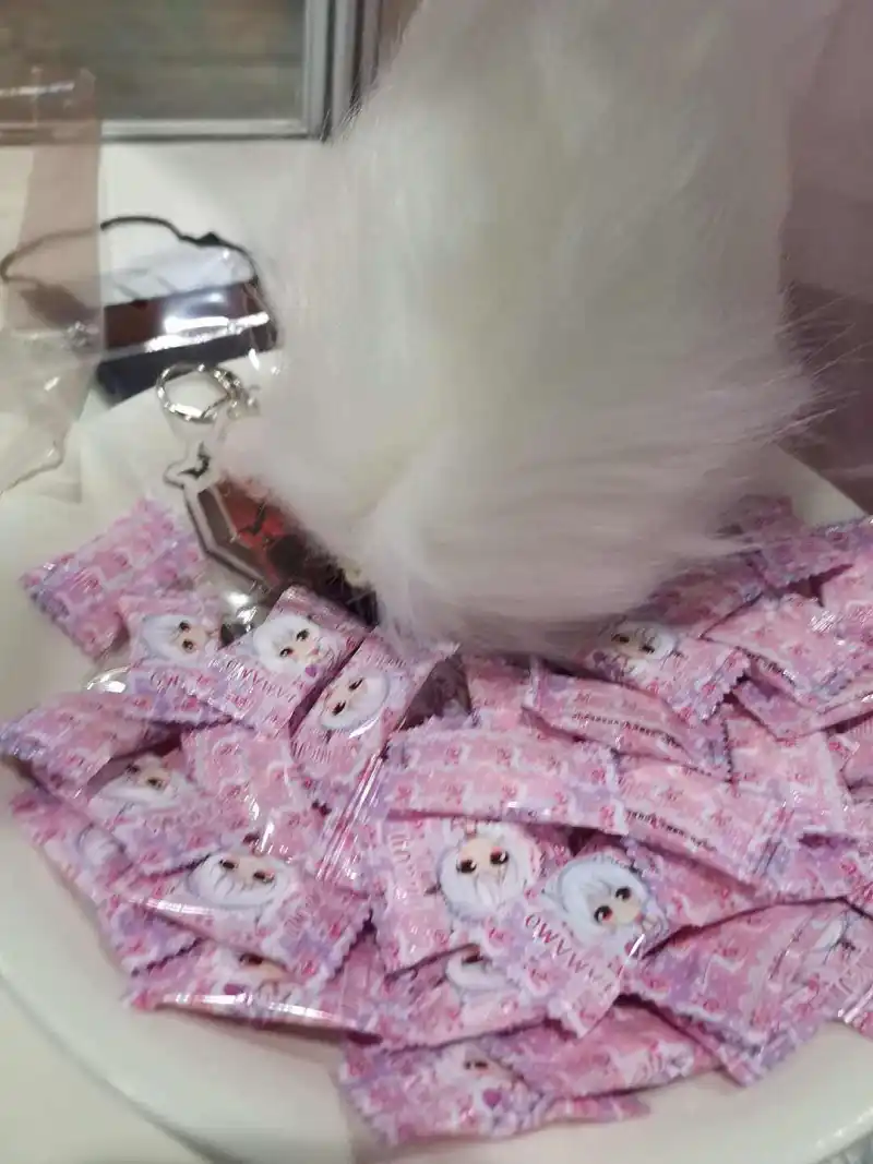 《自缚·现状》
