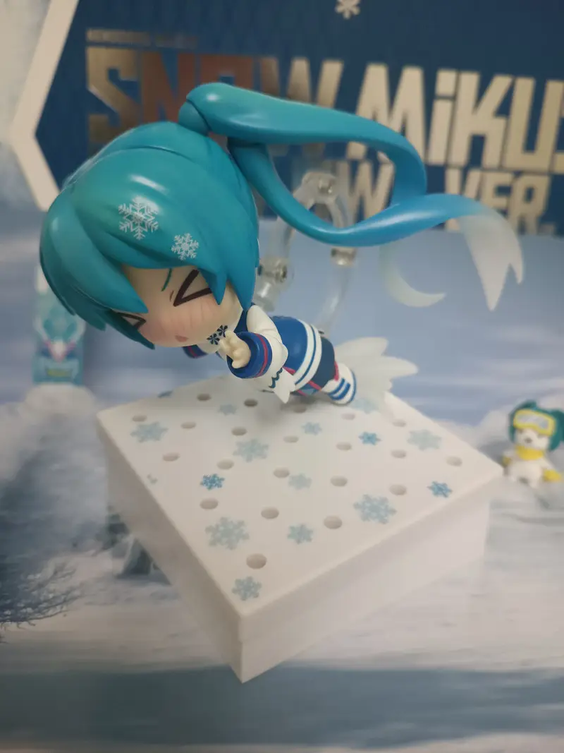 2016雪未来粘土人
