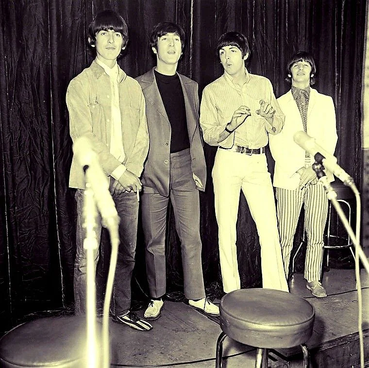 披头士,Thebeatles,Beatlemania,beatle,约翰列侬,保罗麦卡特尼,林戈斯塔尔,乔治哈里森