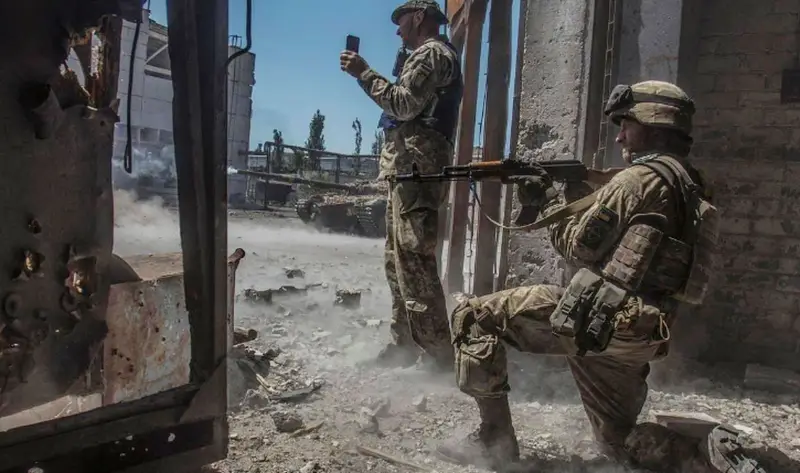 【俄乌沙盘】米尔诺格勒包围战（2025.12.18）