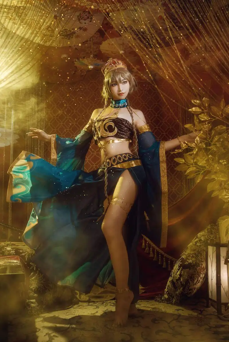 动漫专区,COSPLAY,洛天依,乐正绫