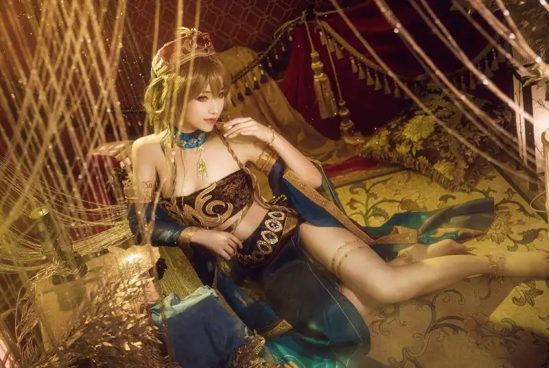 动漫专区,COSPLAY,洛天依,乐正绫