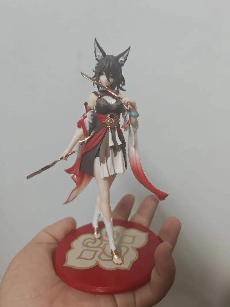 手办