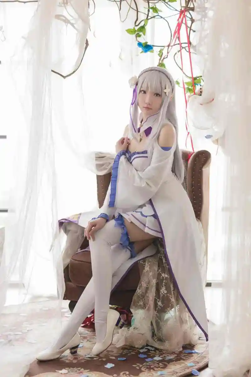 M站美图,COSPLAY,爱蜜莉雅