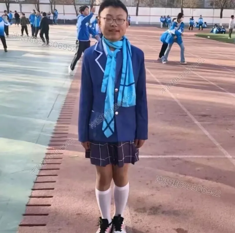 猎奇,蔚蓝档案,砂糖白子,女装,白袜,白丝,暗网