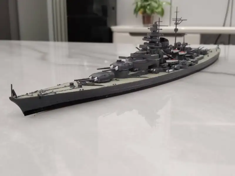 模型