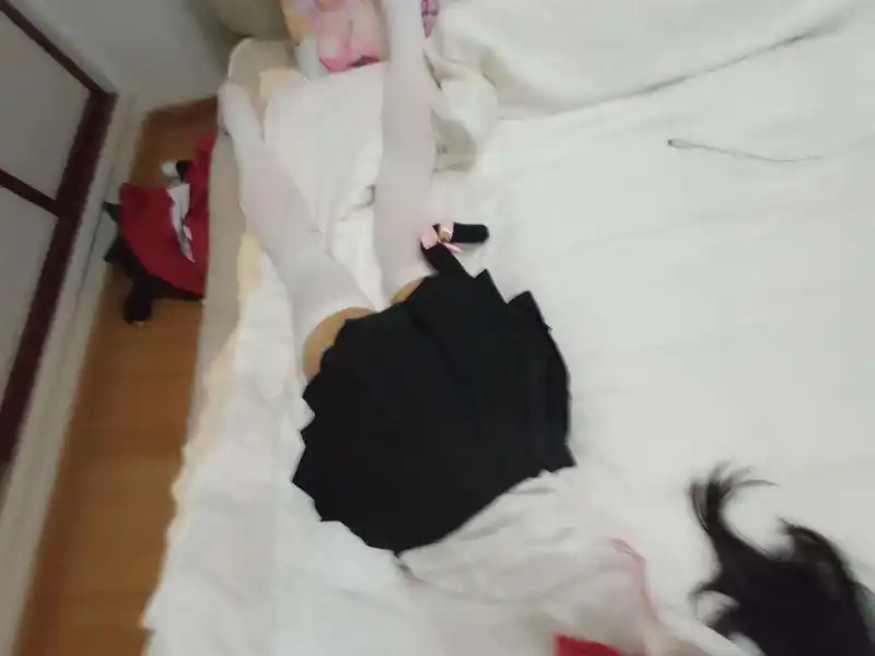 女丬衣士