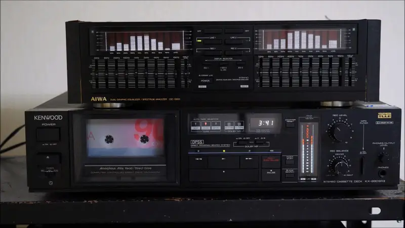 在Kenwood KX-880SR II上播放「カンデコ」