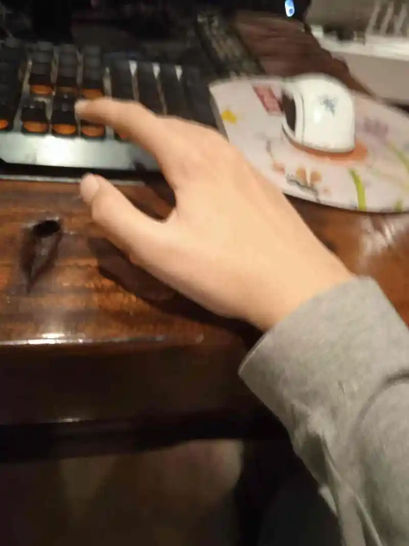 闲聊茶馆,我直接裂开