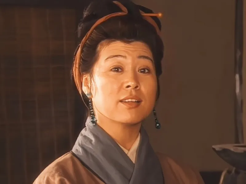 “不管刮羹侯还是刷锅侯，我儿子总归是侯了”