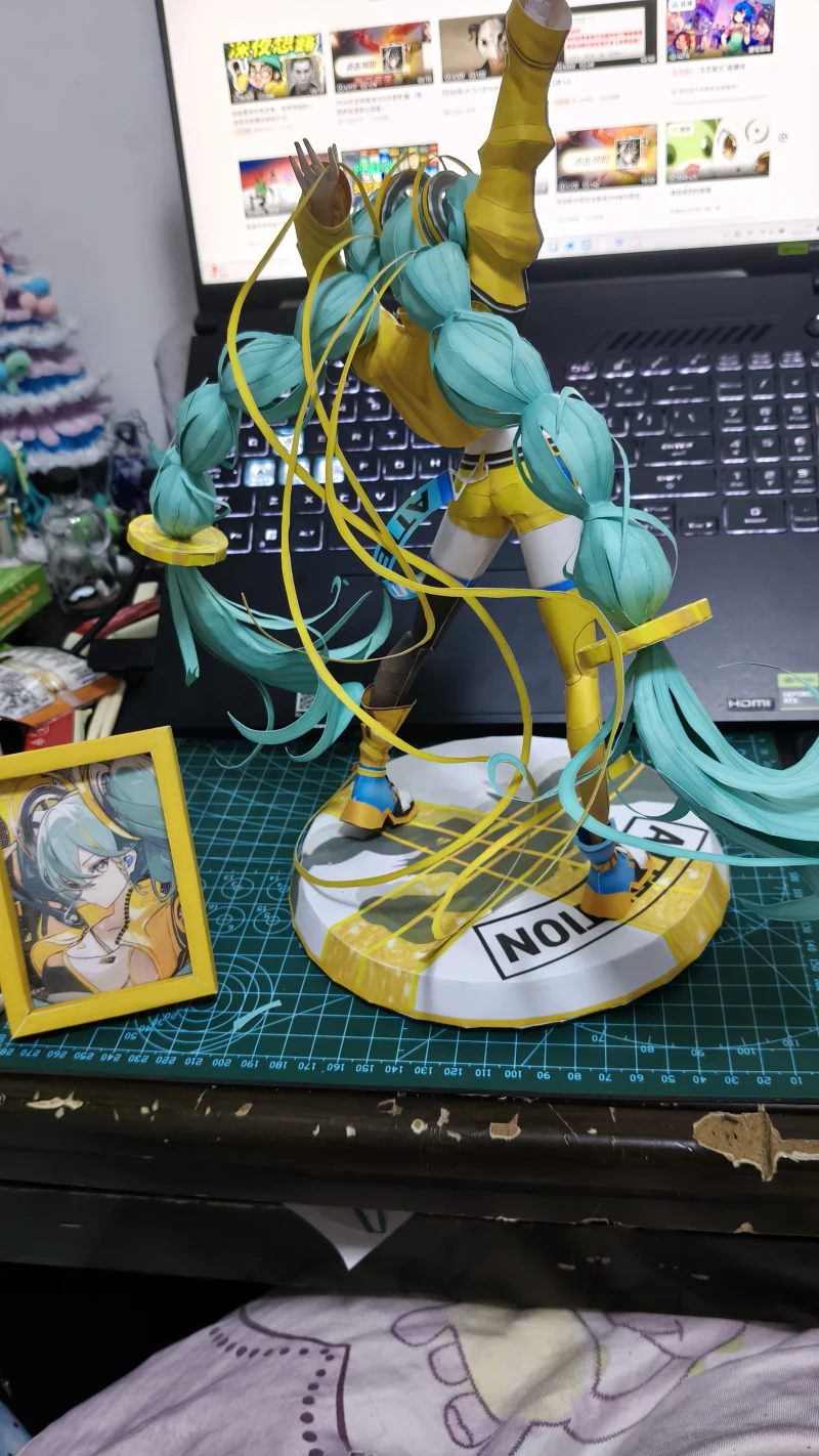 手工,纸模,初音