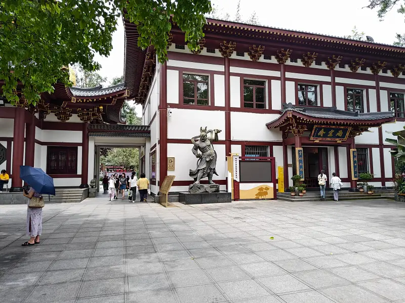 青秀山,三街两巷,特种兵般的旅游