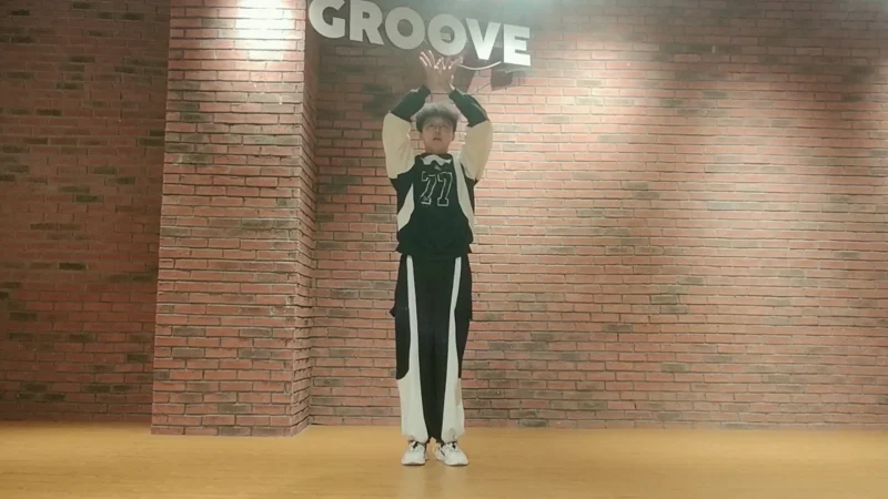 试着跳了《神的随波逐流》真治愈啊