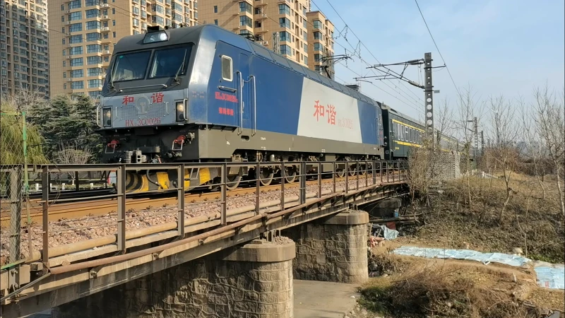 6905次 新乡-长治北 进焦作站办客