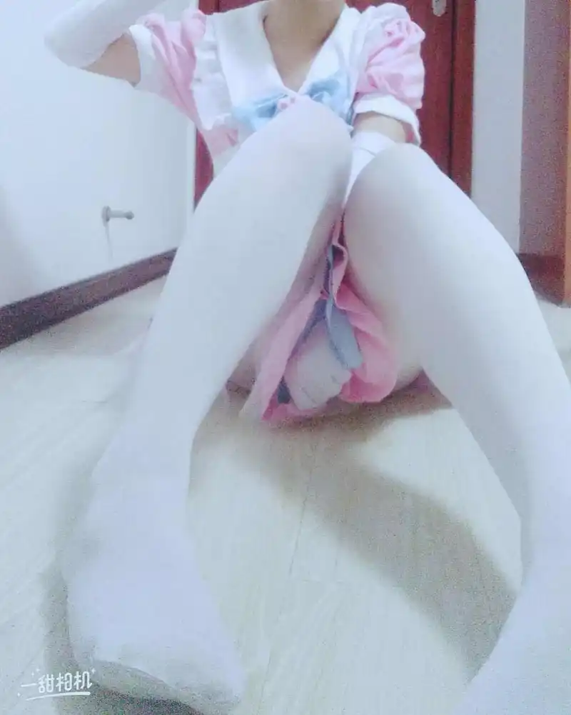 闲聊茶馆,白丝,女装,黑丝