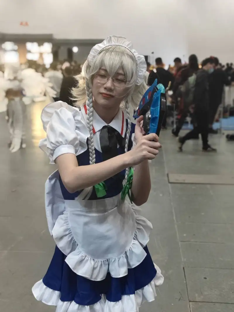 女仆长cos
