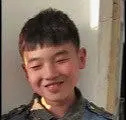 找到一张小时候的照片