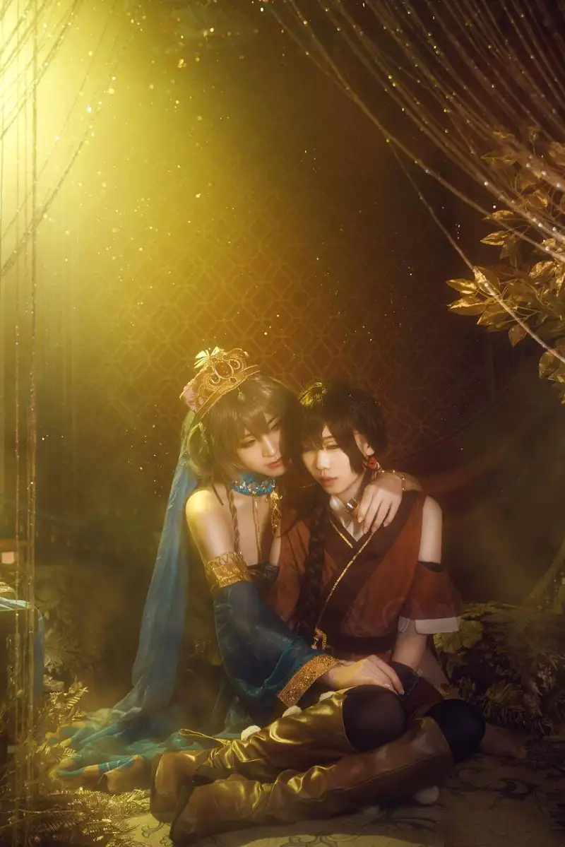 动漫专区,COSPLAY,洛天依,乐正绫